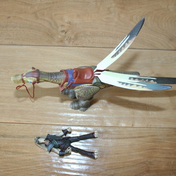 2004 Star Wars Captain Tarpals & Kaadu - Picture 5 of 6